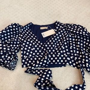NWT Choosy navy wrap balloon crop